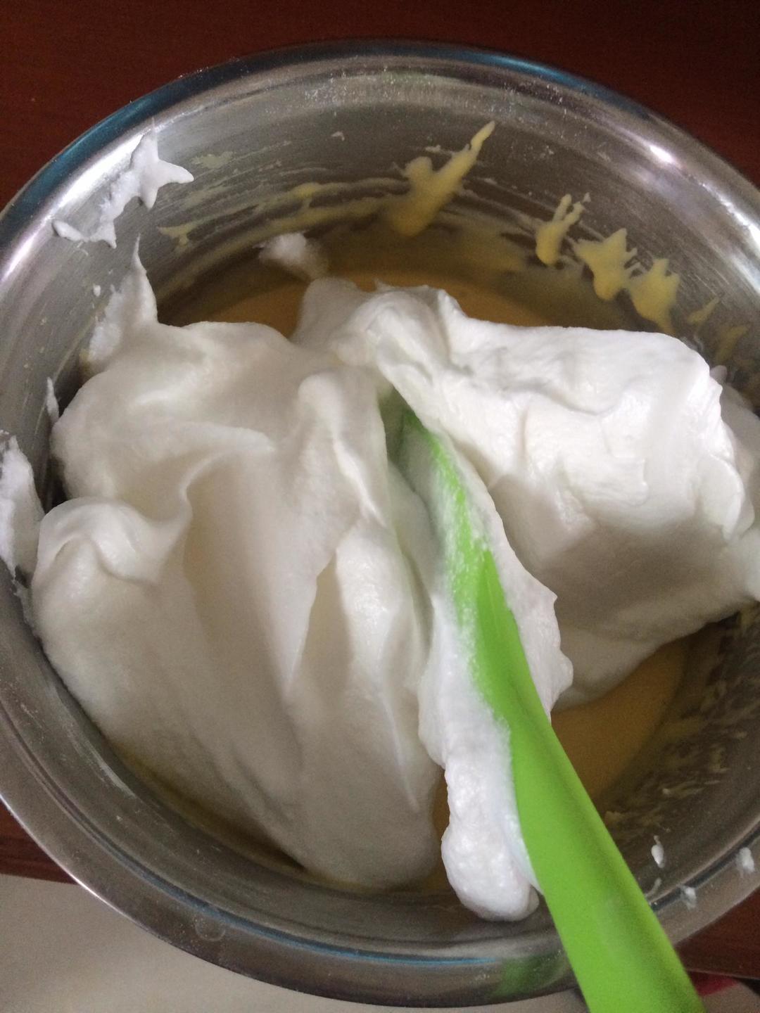 8寸戚风蛋糕的做法 步骤11