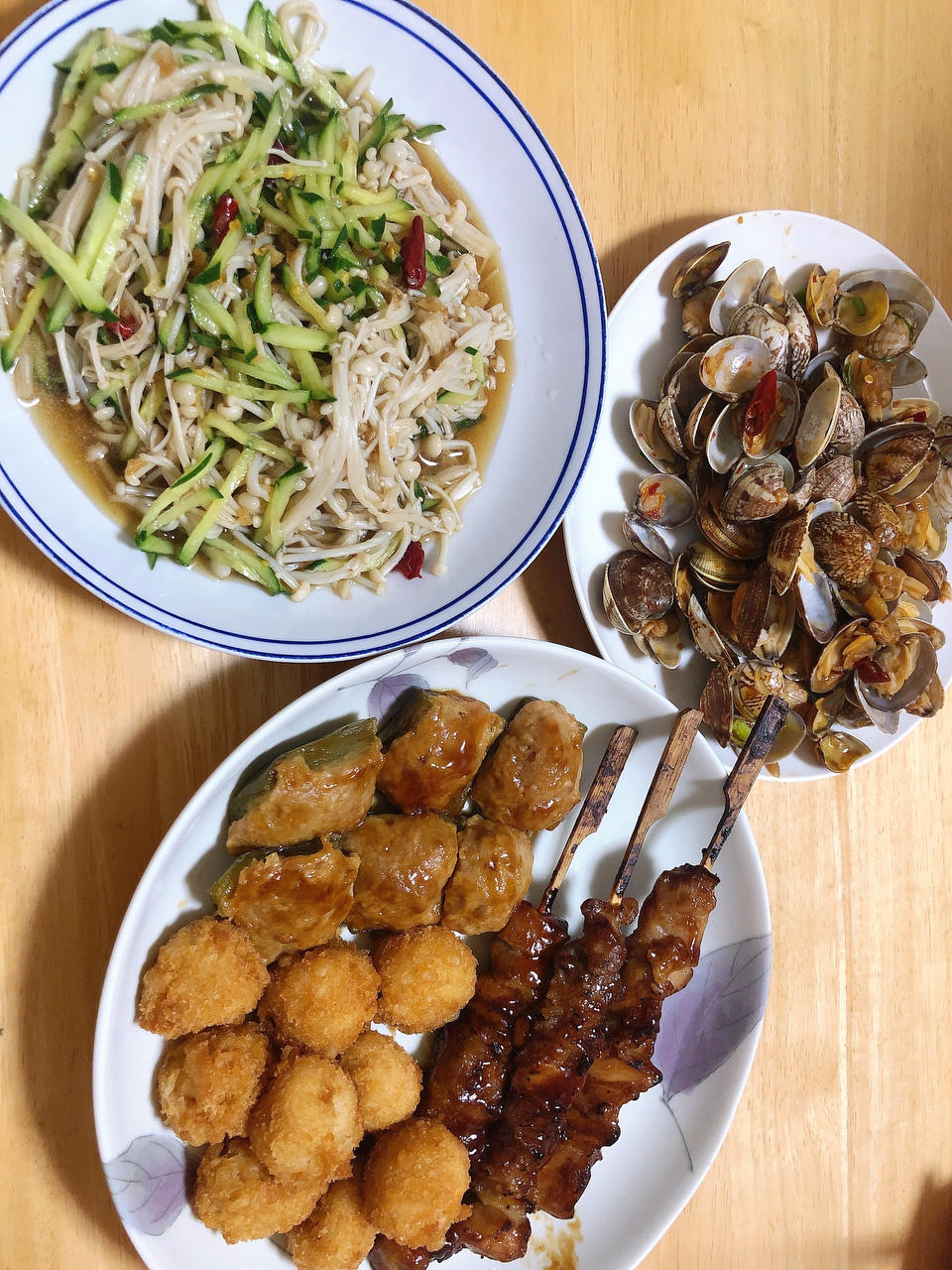 根本停不下来的凉拌金针菇