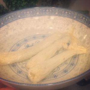 鸡爪竹荪玉米汤的做法 步骤8