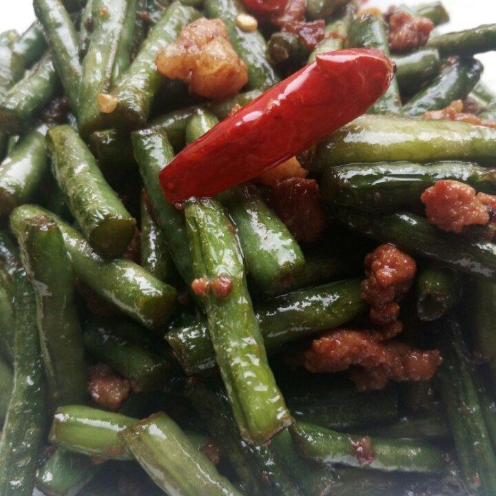 长豆角炒肉