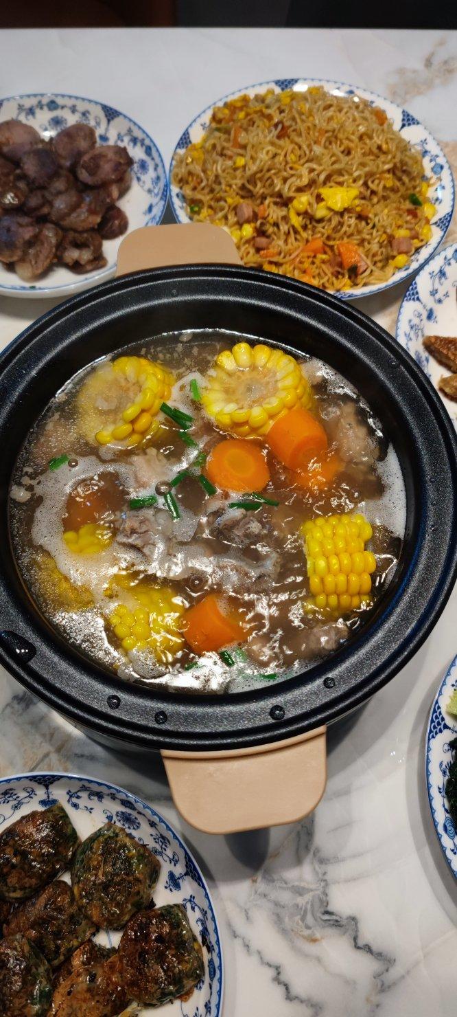 玉米排骨汤