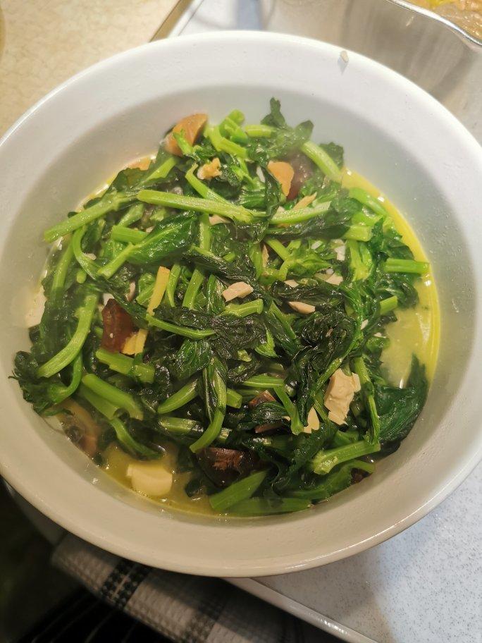 不用高汤或浓汤宝的“上汤豆苗”😄😄😄