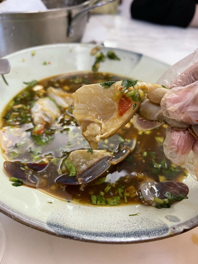 生腌螃蟹~酱螃蟹~正宗潮汕生腌~ 可以夜市摆摊的水准~