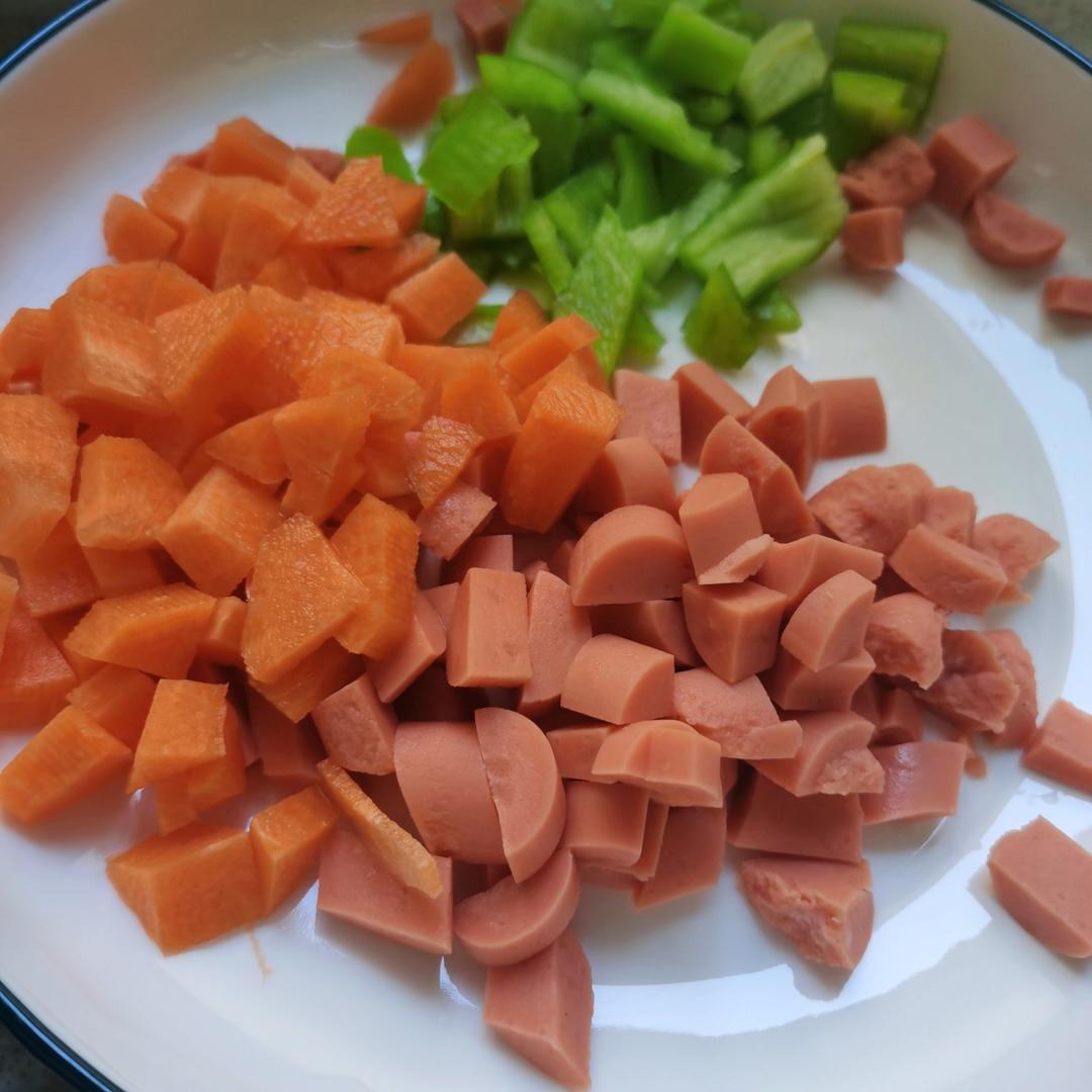 营养丰富的碗豆炒虾仁