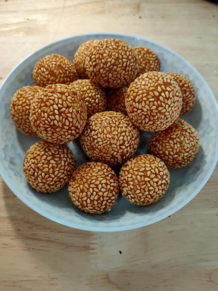 “南瓜芝麻球”聚餐必做小点心