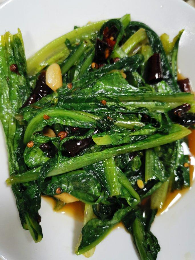 清炒油麦菜