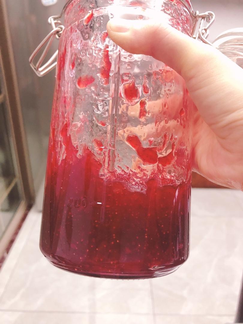 《Tinrry下午茶》番外篇-满满果肉的草莓果酱