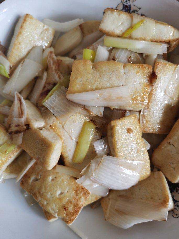 香煎何太急～章丘大葱烧豆腐