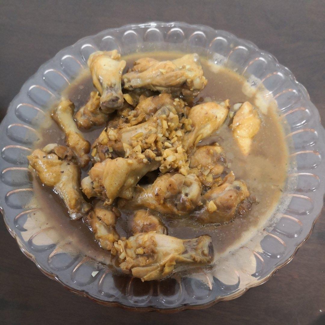 🔥好吃到飙泪的秘汁多汁蒜香鸡腿，鲜嫩到流口水。