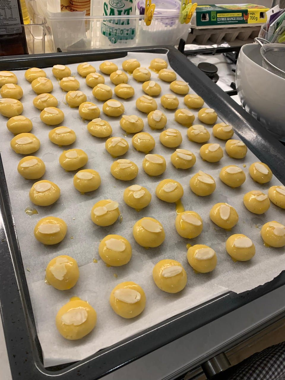 全员爆灯的一口香杏仁奶酥，放三天也酥到掉渣，超简单零失败！