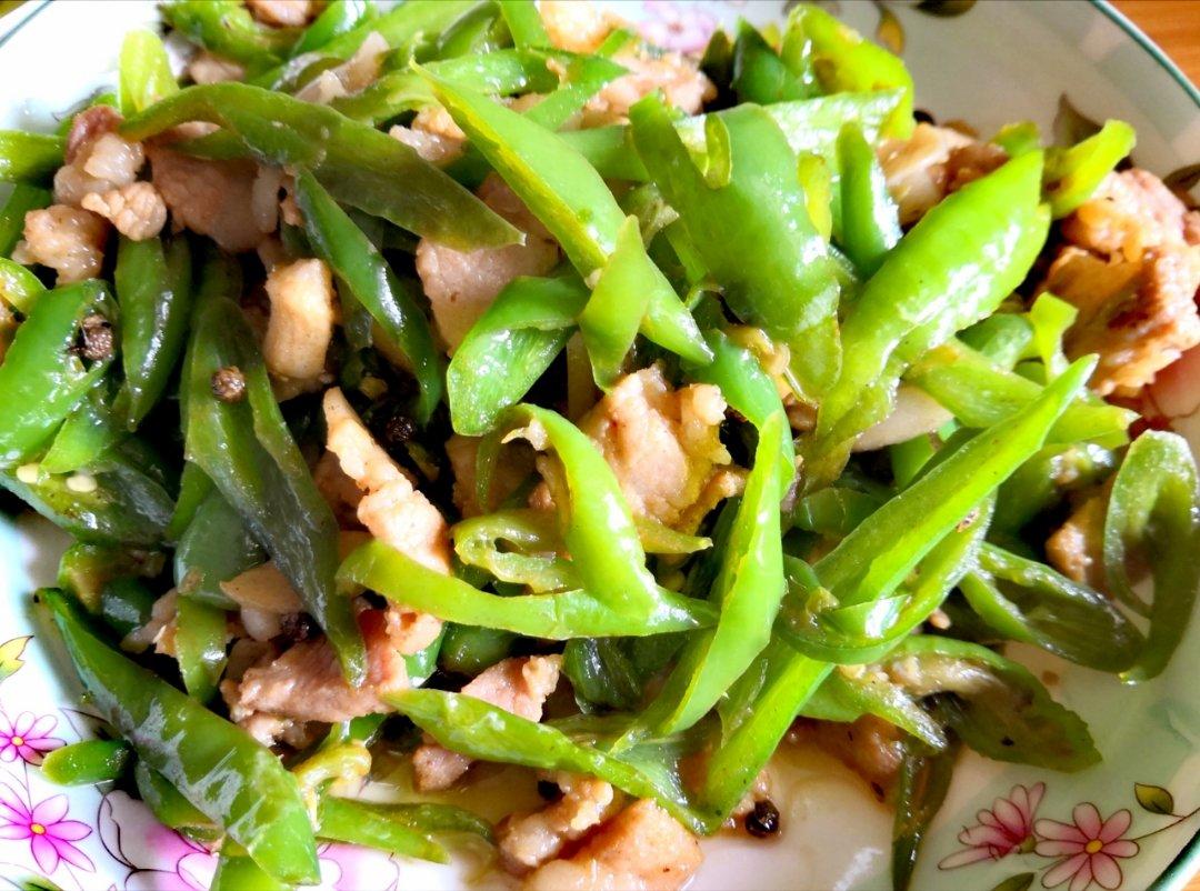 农家小炒肉【记忆中勾魂的油汤】