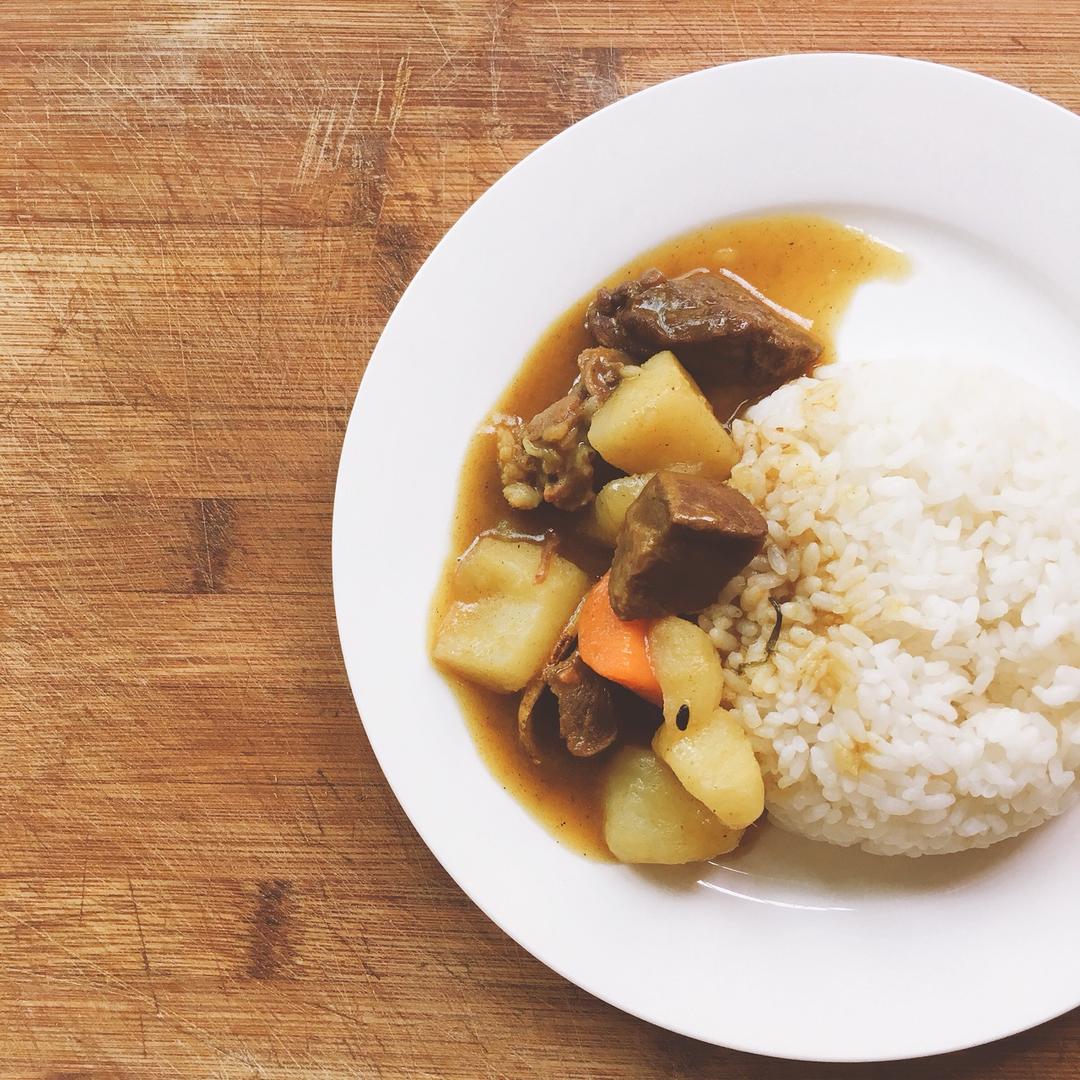 咖喱牛肉饭