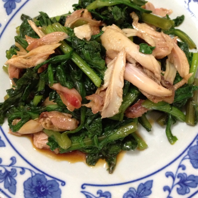 茼蒿拌鸡丝