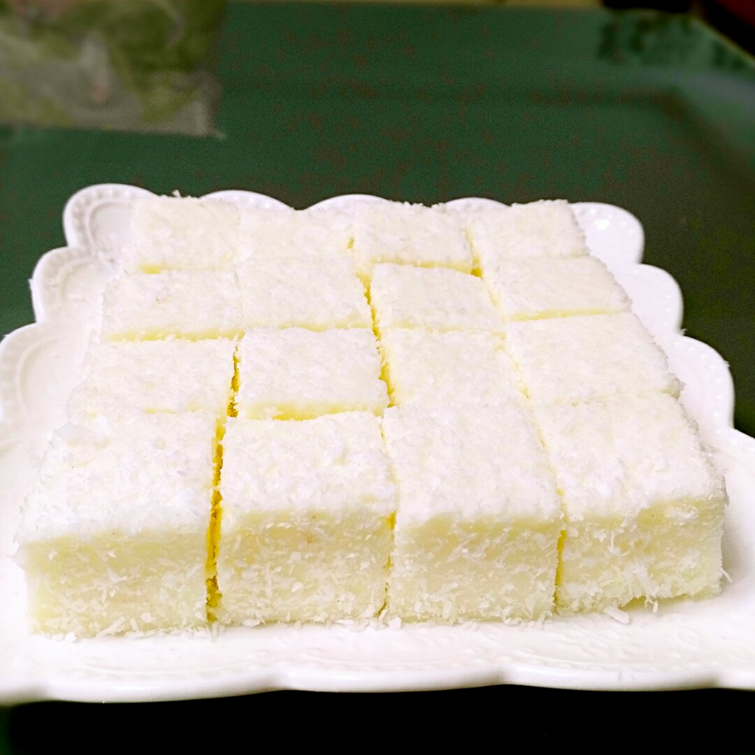 完胜85度C牛奶椰丝小方