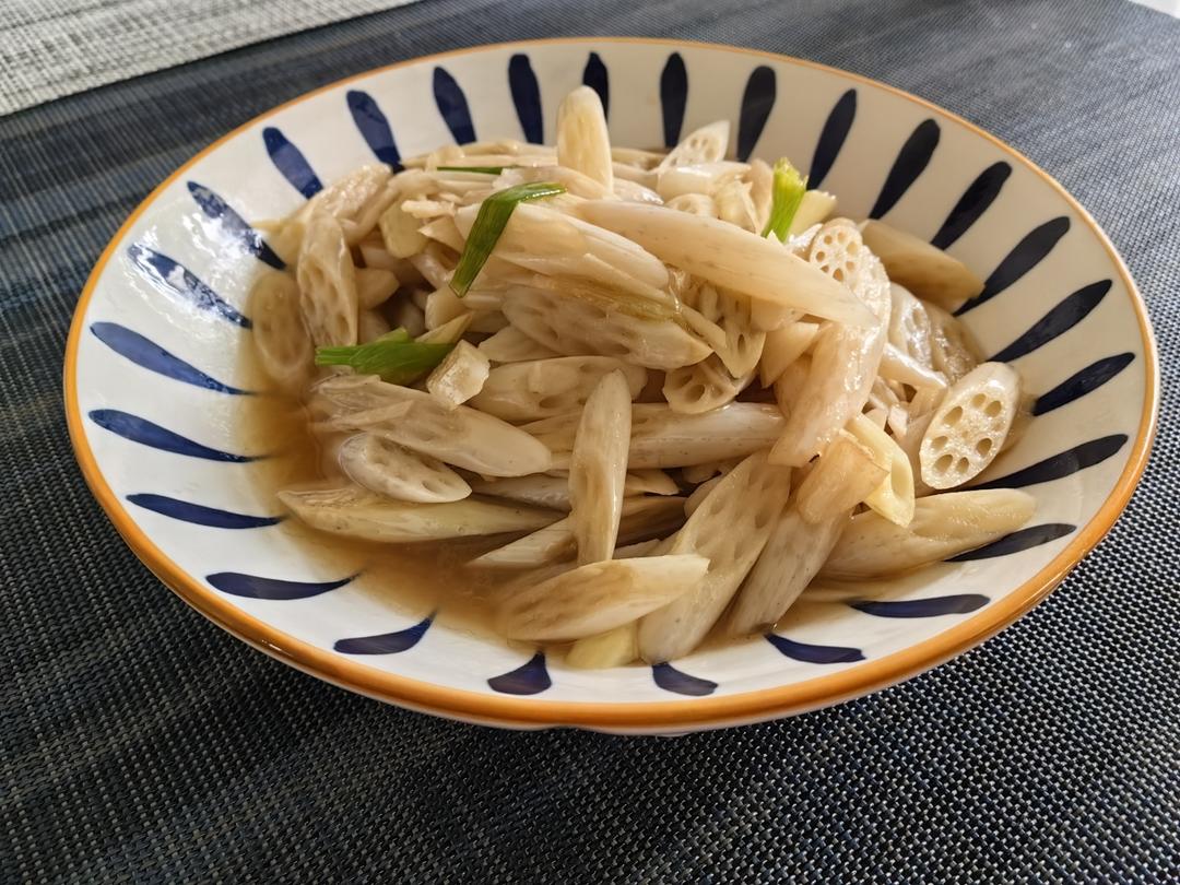 酸辣藕尖 开胃的清炒脆爽藕带