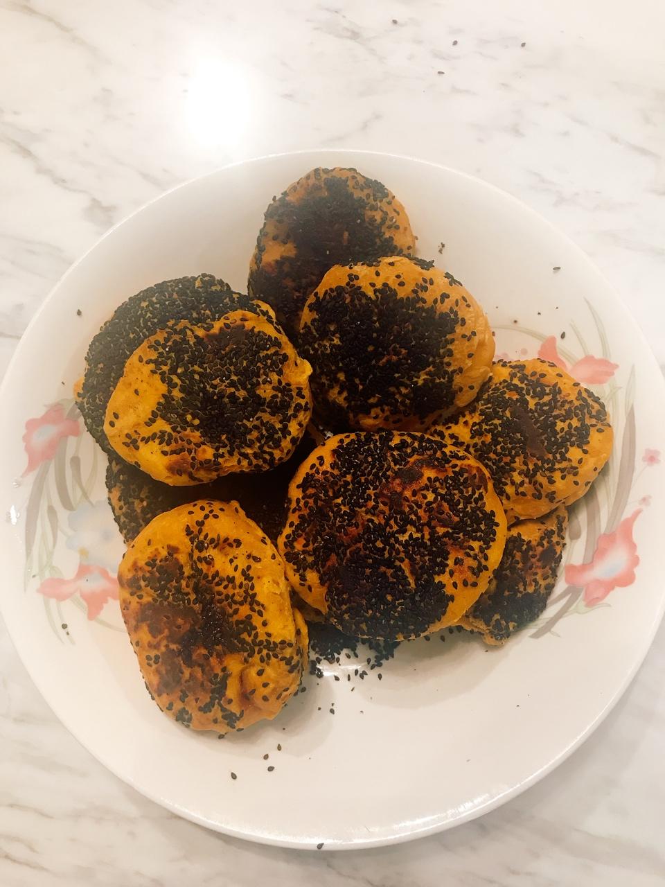 红薯牛奶芝麻饼