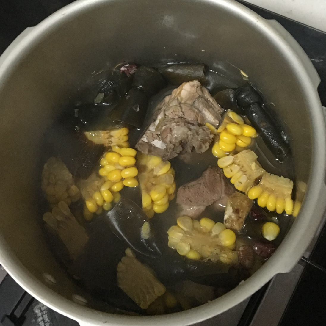 排骨海带汤