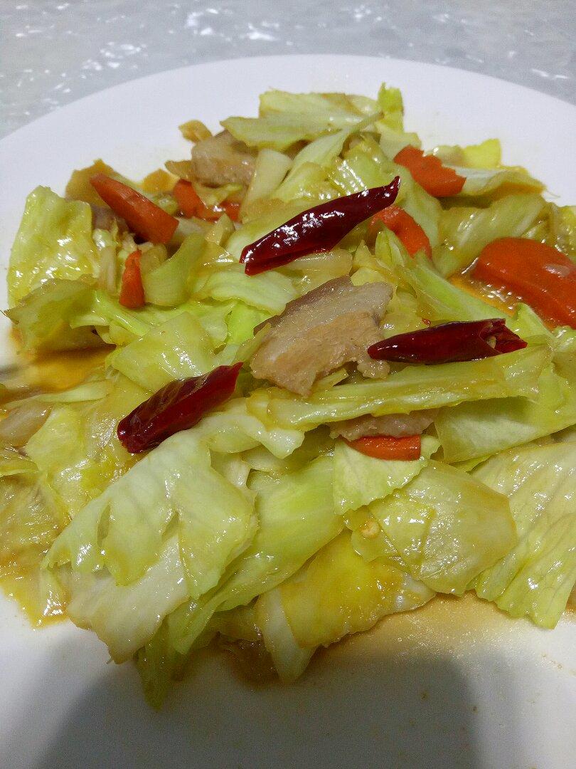 阿婆手撕包菜