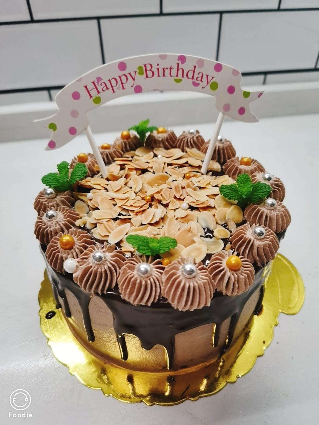 6寸巧克力甘纳许生日蛋糕