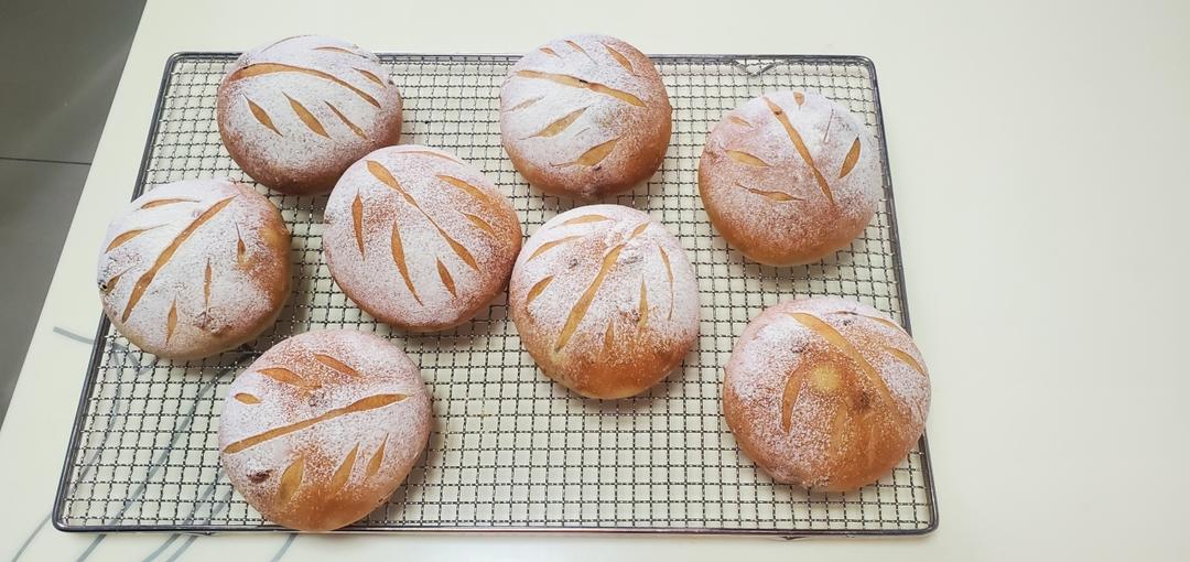 低油低糖--提子核桃软欧