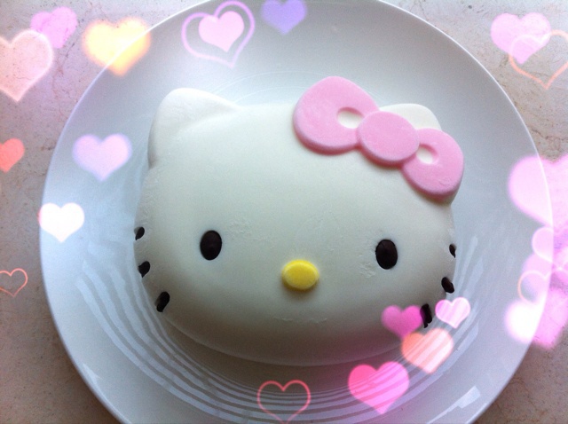 酸奶慕斯HelloKitty蛋糕
