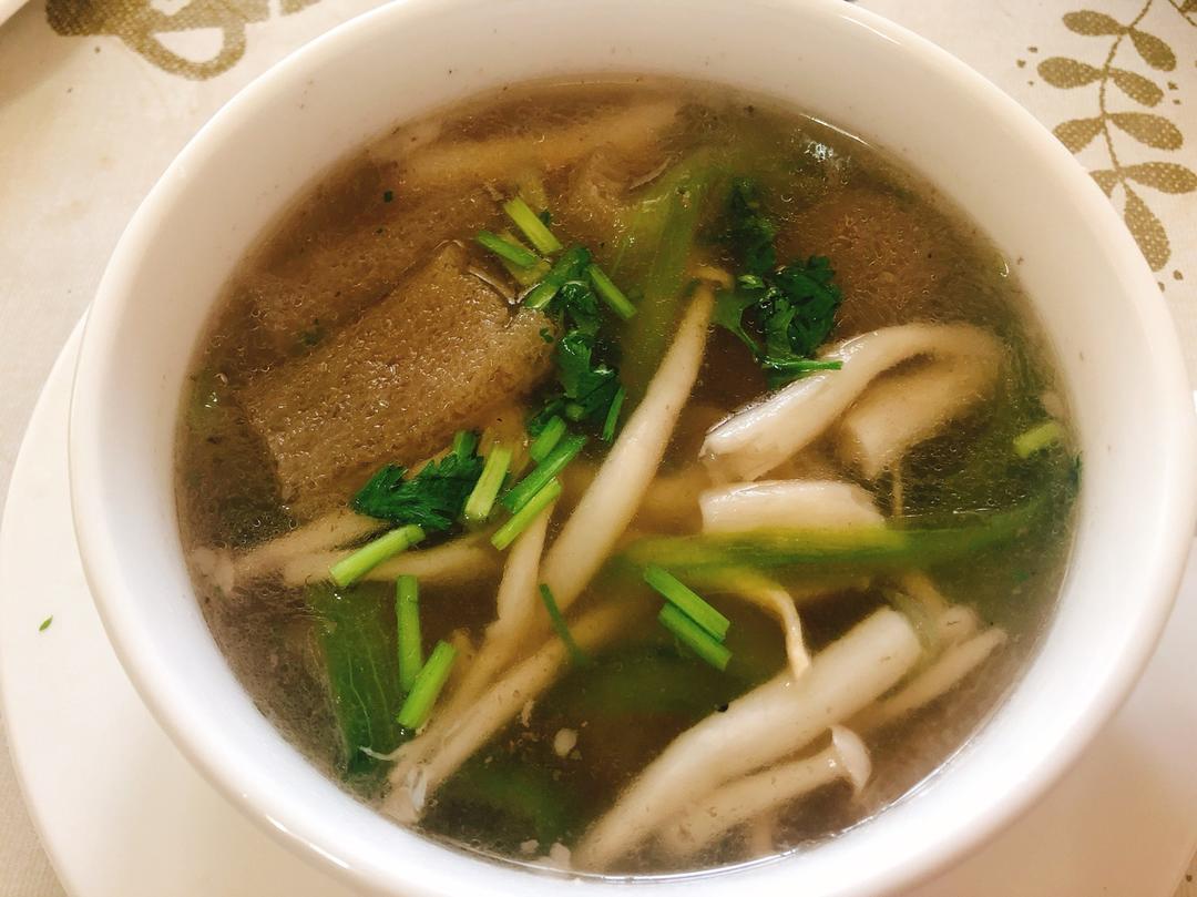 竹荪老鸭汤