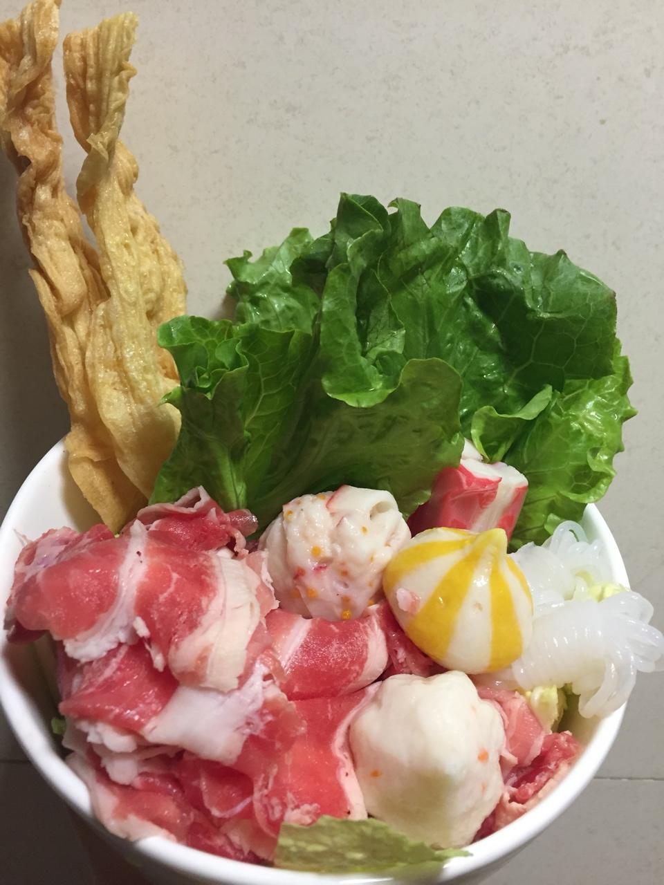 寿喜烧（日式牛肉火锅）