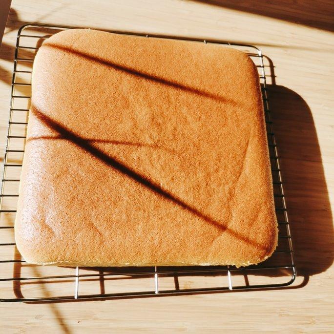 【视频食谱】Duang！古早蛋糕