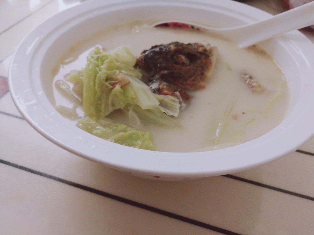鱼汤(鲫鱼，草鱼)