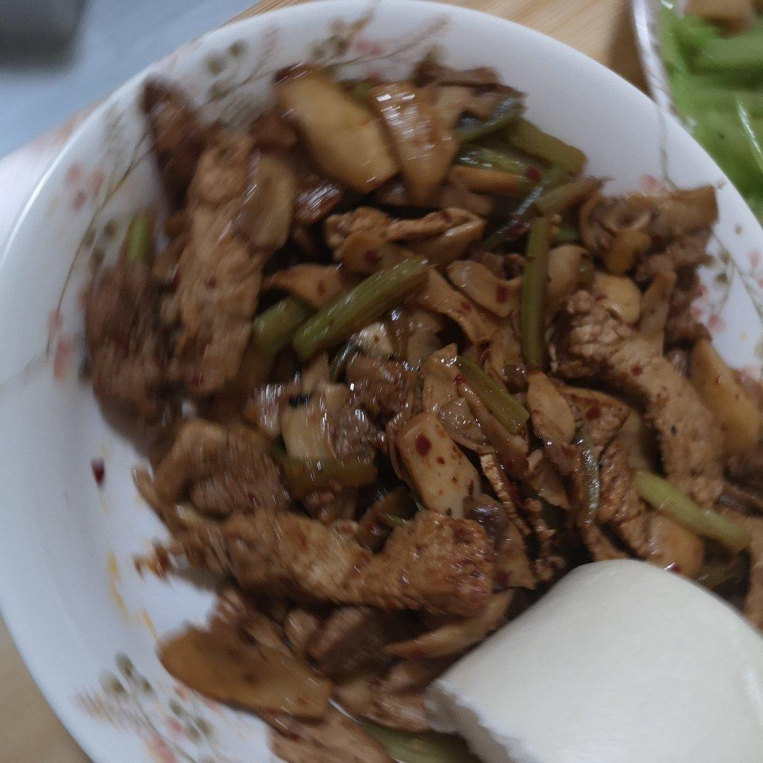 干锅杏鲍菇