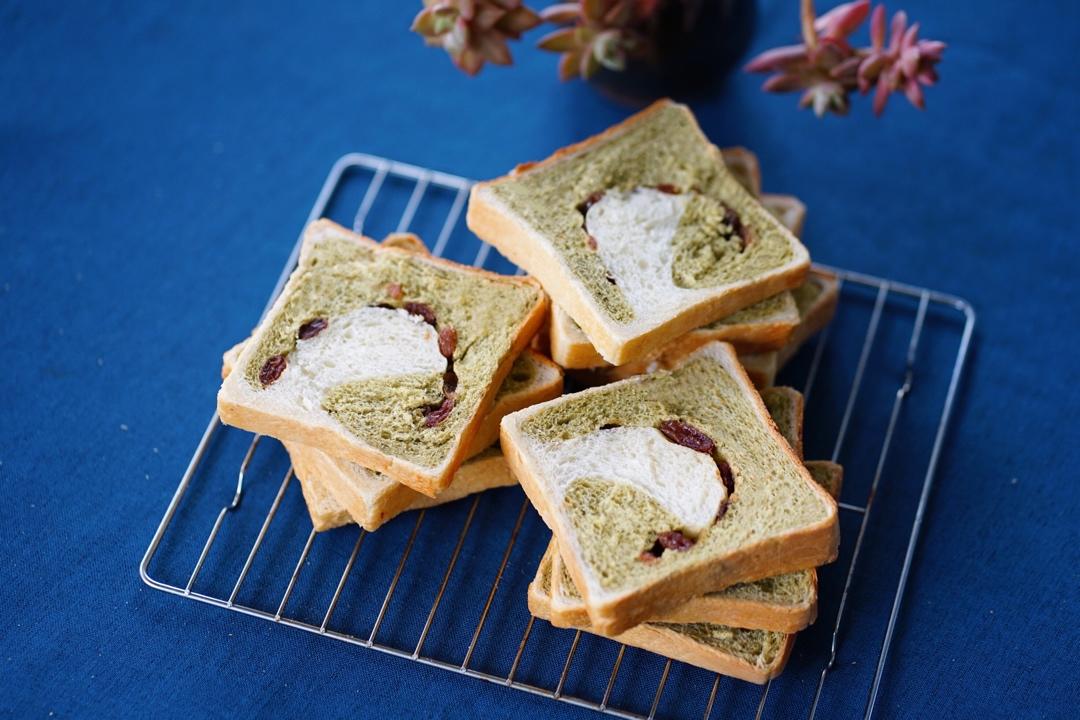 蜜豆抹茶双色吐司（波兰种）