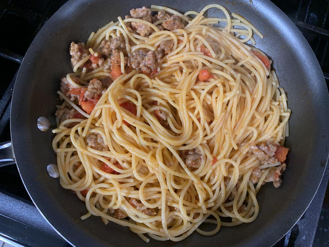 番茄肉酱意大利面