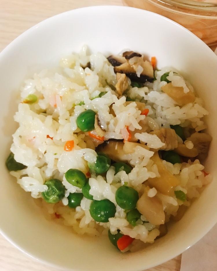 豌豆咸肉糯米饭