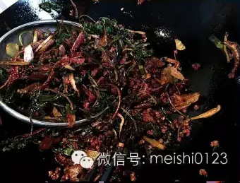 传统辣椒油的做法 步骤6