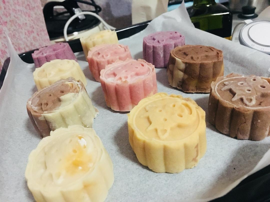 快手奶黄流心月饼 黄金流沙月饼 美心流心月饼口感