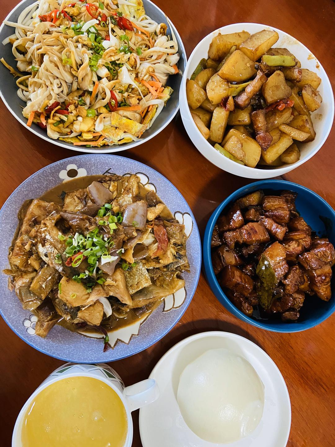 咸鱼茄子黄金搭档，家的味道