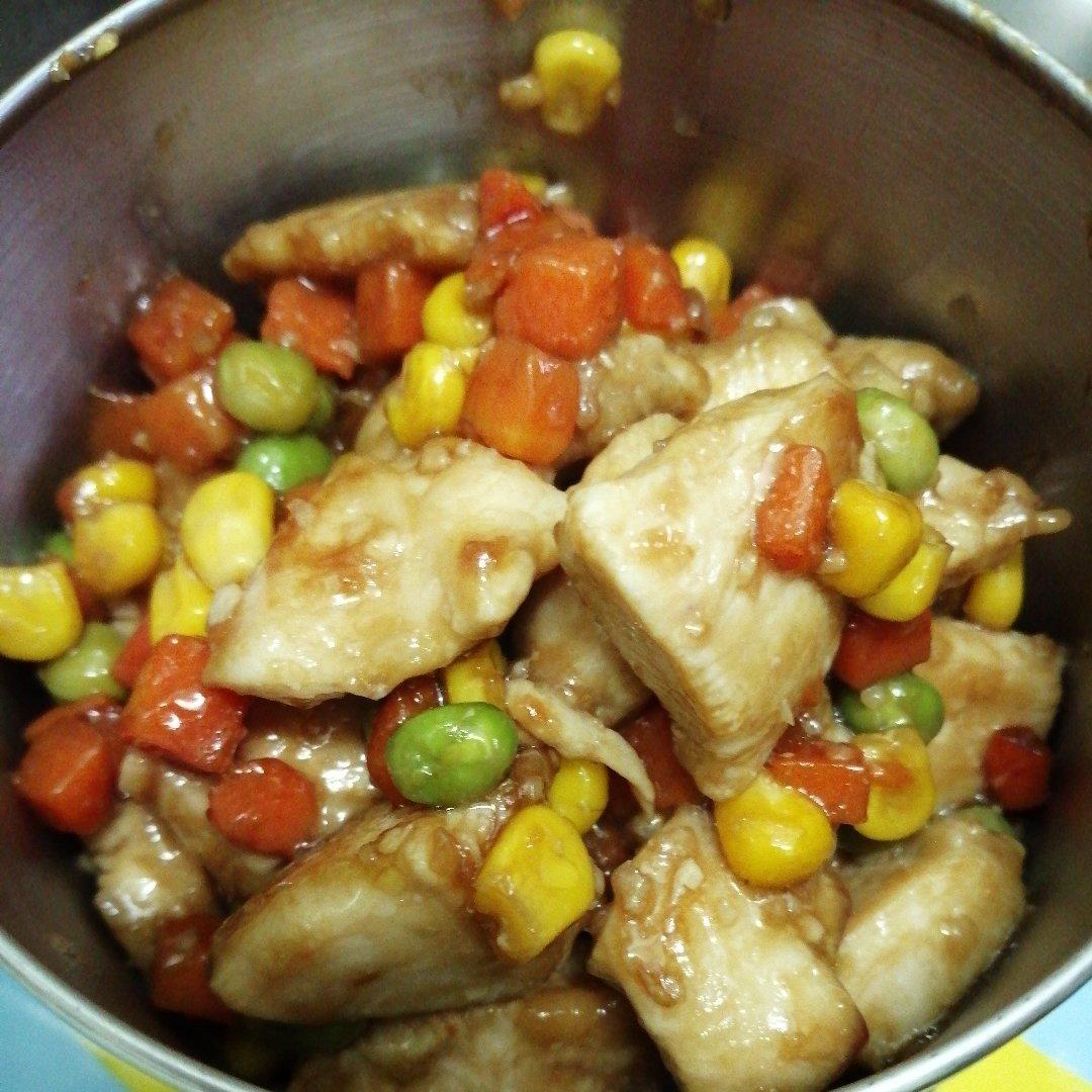 减脂餐！鸡胸肉炒三丁