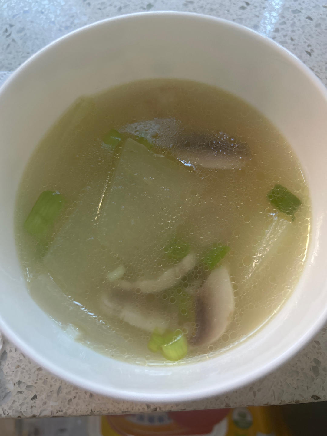 减脂刮油❗️巨鲜美的冬瓜口蘑汤，快乐减脂