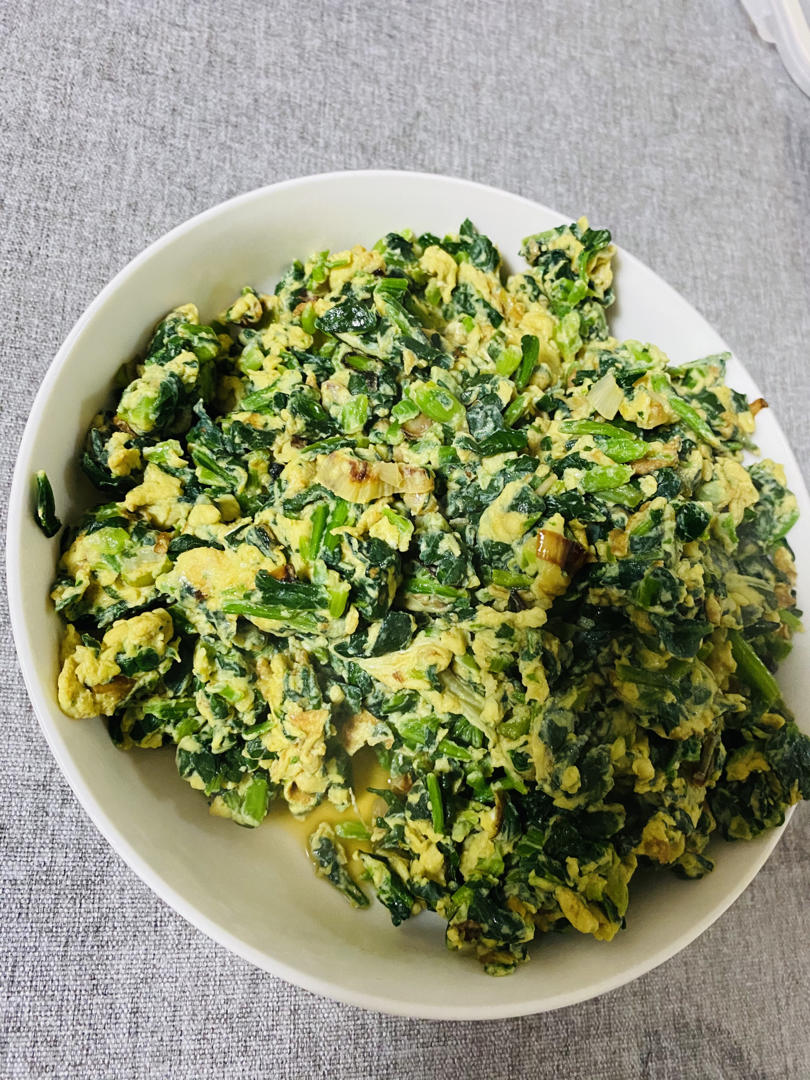 菠菜炒鸡蛋
