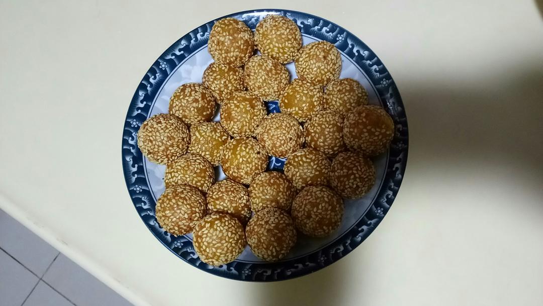 黄金球之一（南瓜芝麻球）