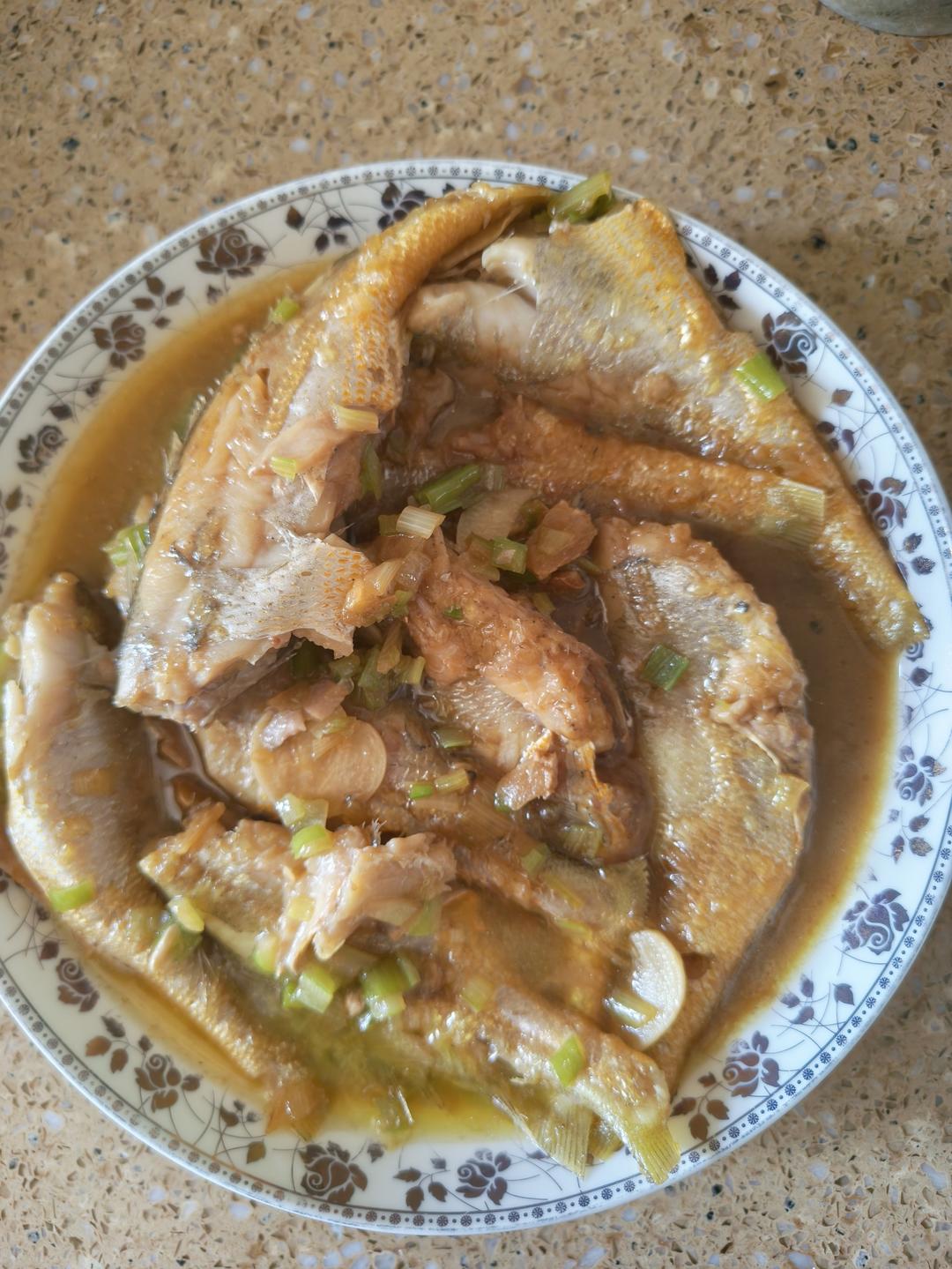 简易版家常炖鱼（万能炖鱼方法）