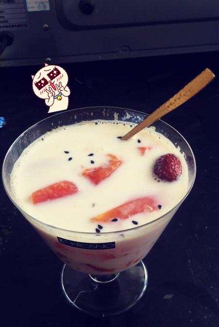 鲜奶炖木瓜