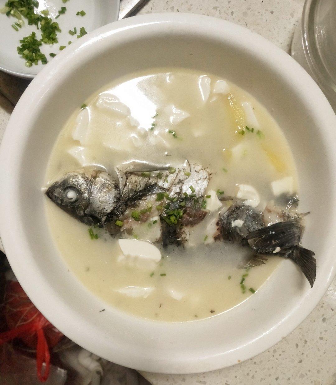 鲫鱼汤
