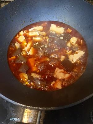 鸭血豆腐煲的做法 步骤5
