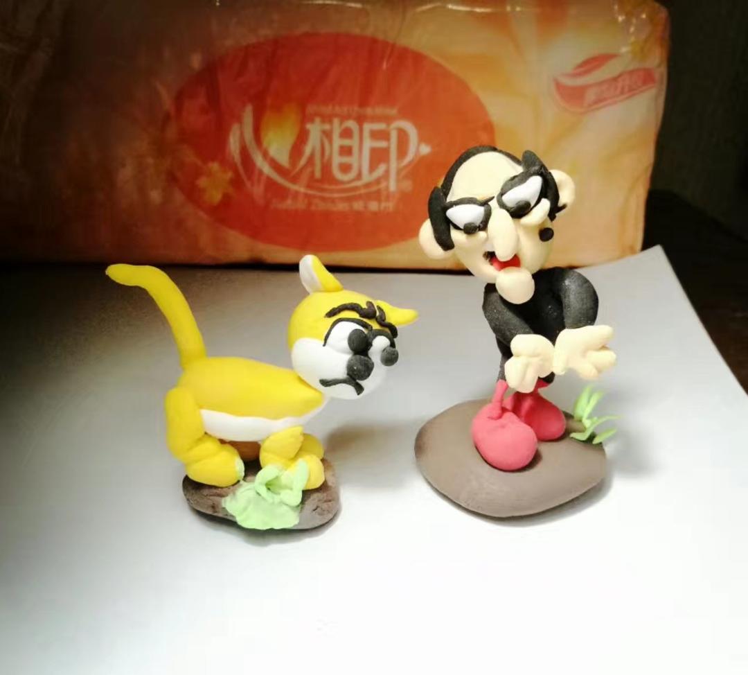 翻糖人偶的做法——趴在月牙上的宝（每天教你玩翻糖）