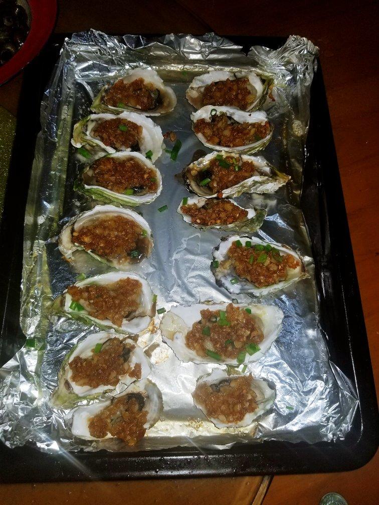 蒜蓉烤生蚝（烤箱版首发）