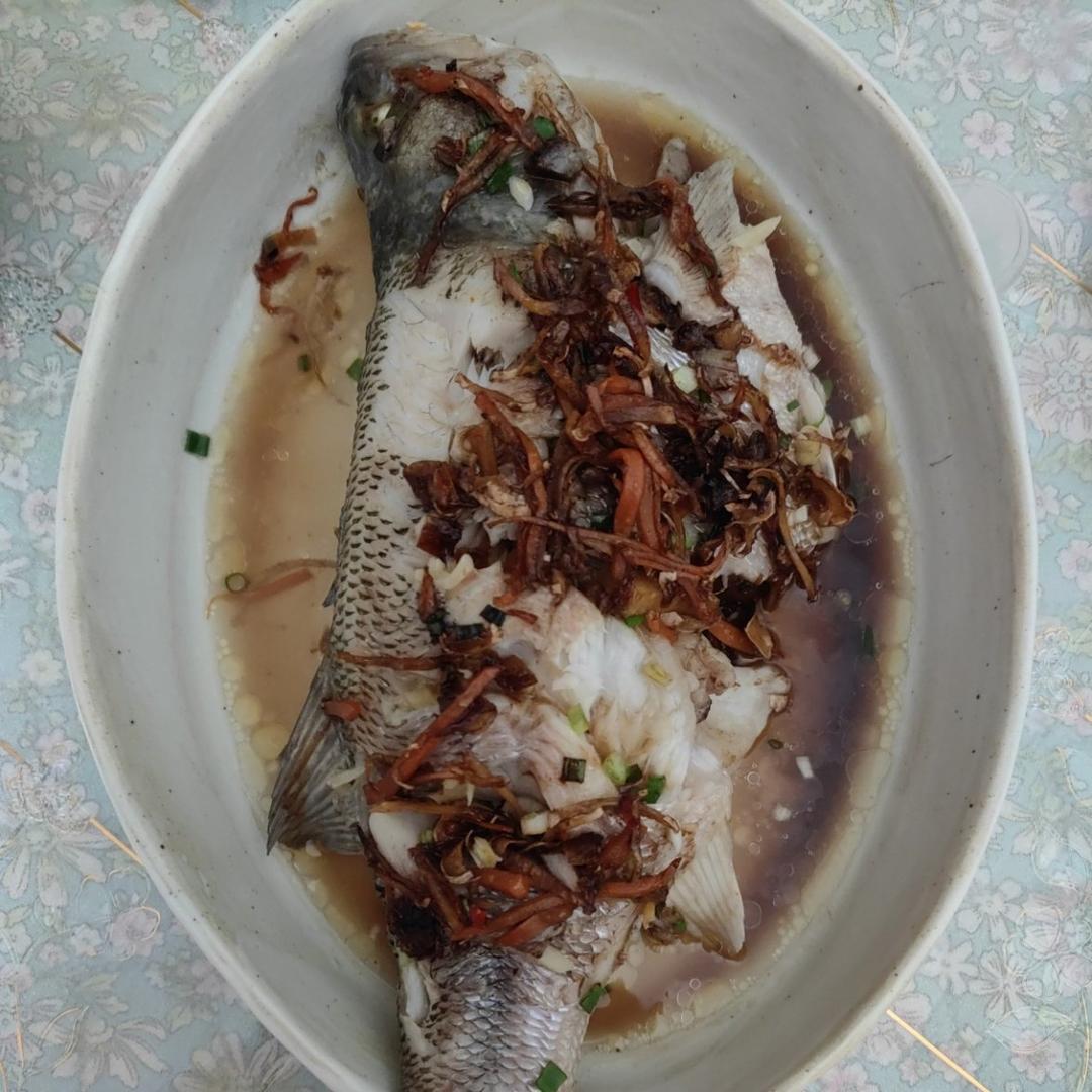 清蒸鲈鱼