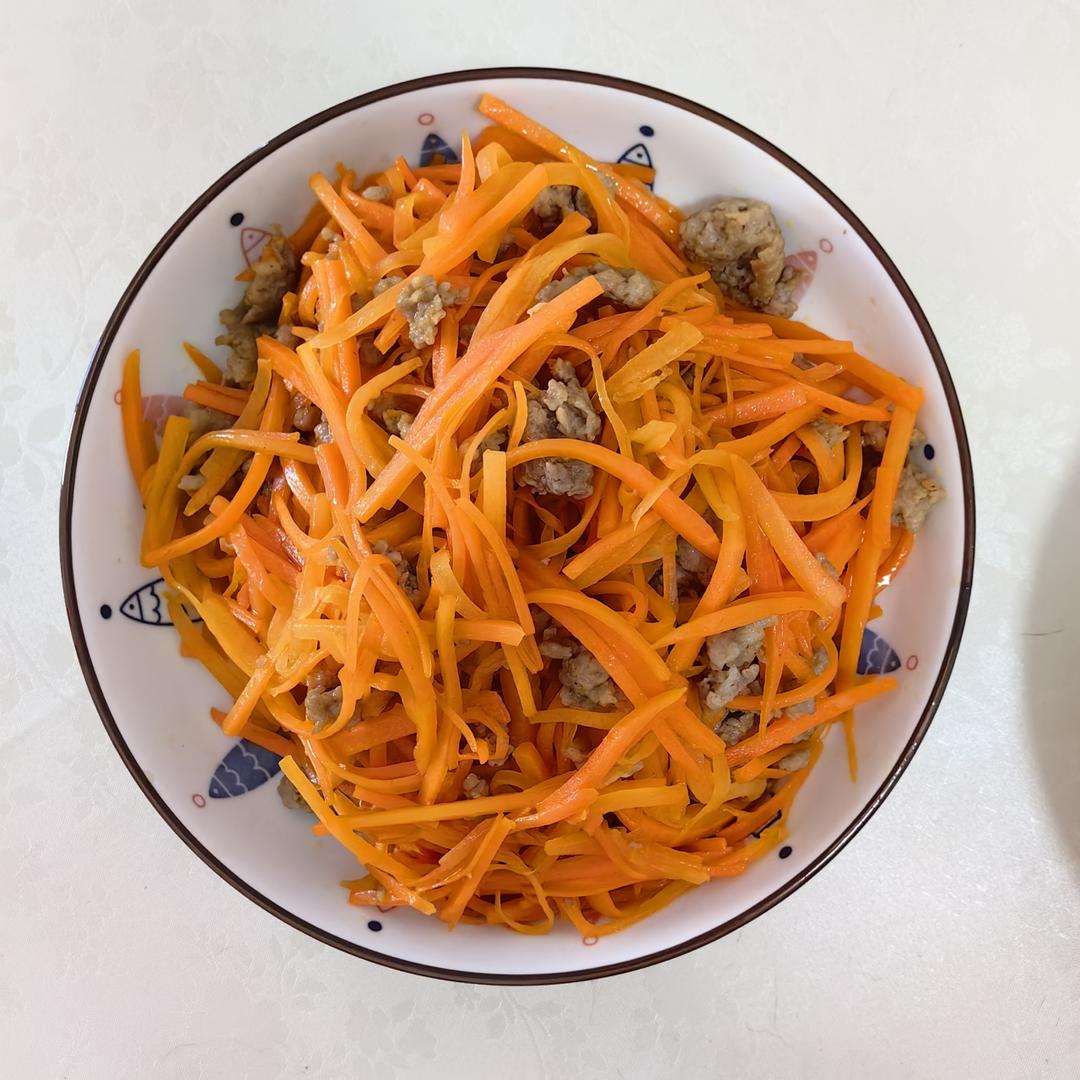 胡萝卜丝炒肉