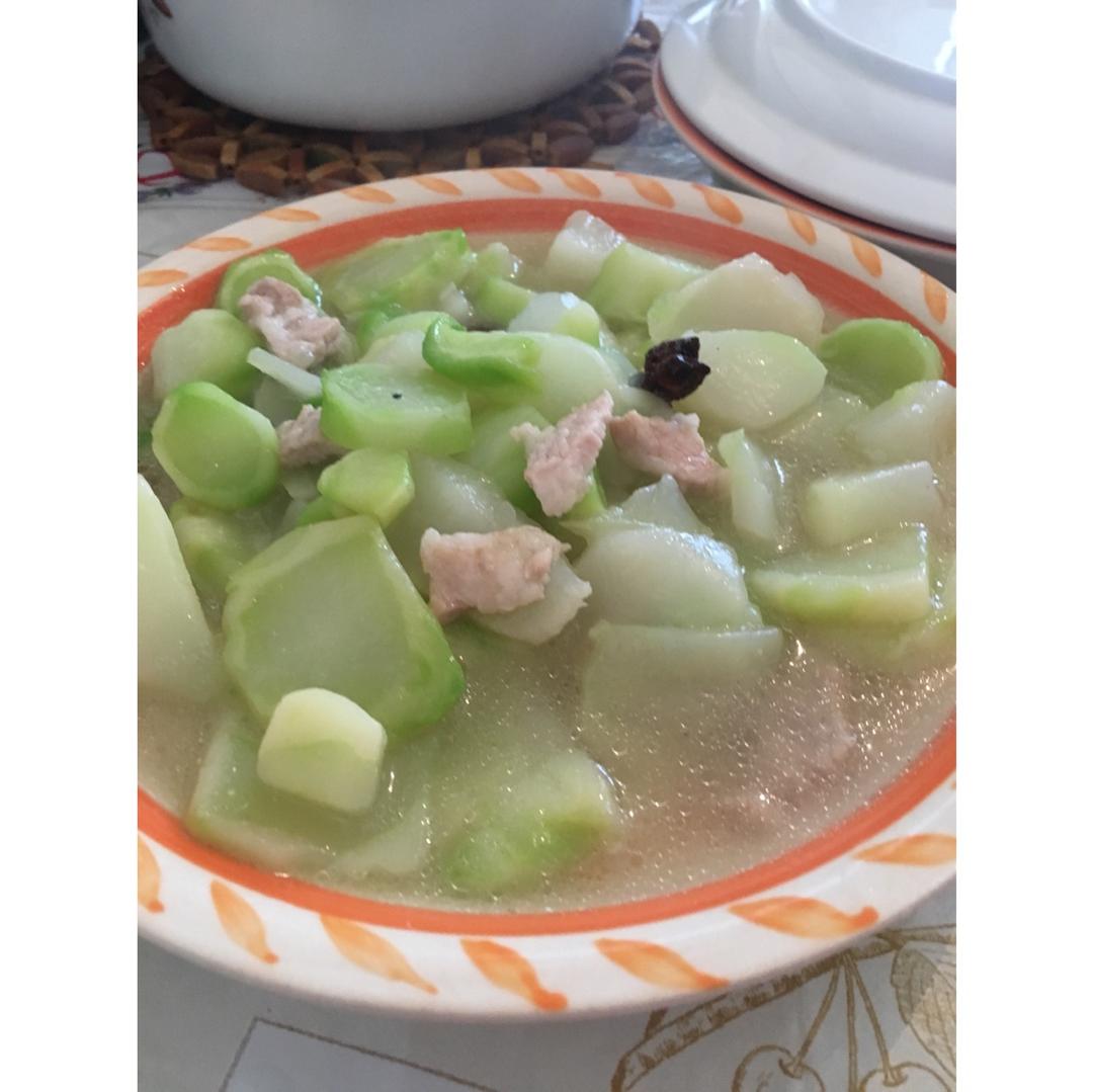 儿菜炒肉片