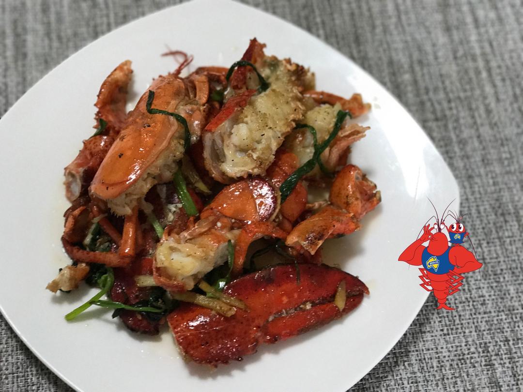 葱姜龙虾（附详细的拆解龙虾技巧，附精确地调料用量）